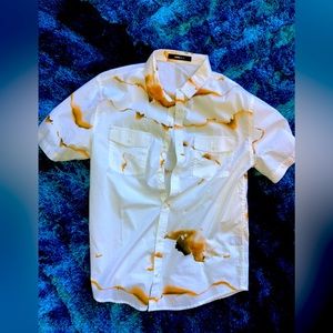 men’s shirt size small. never worn